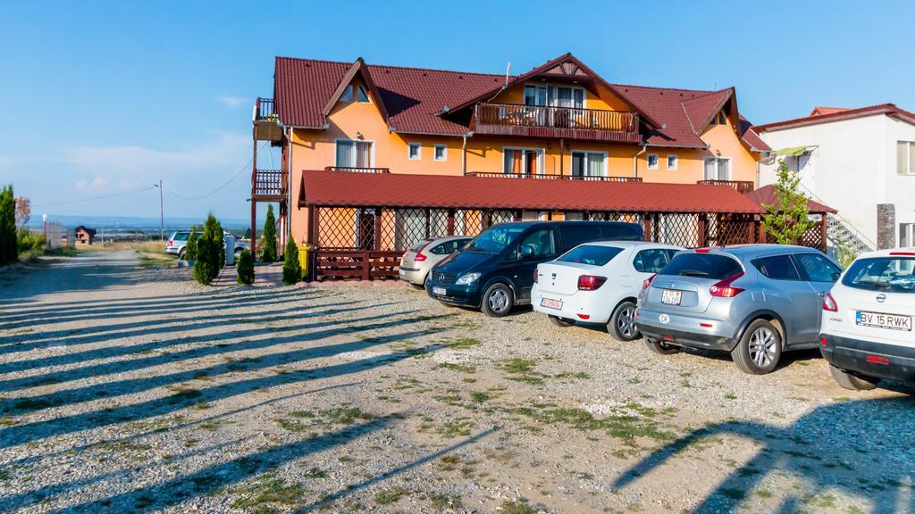 Pensiunea Mountain King Sîmbăta de Sus 외부 사진